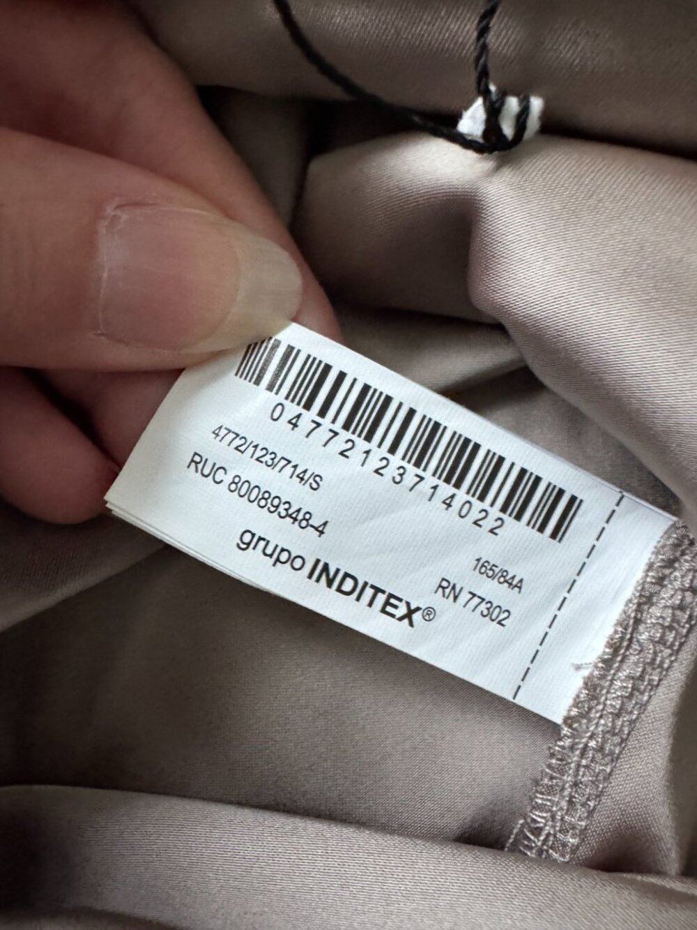 ✨ Zara Satin Bandeau Top in Taupe / Stone Size S New Without Tags ✨ - Picture 7 of 8